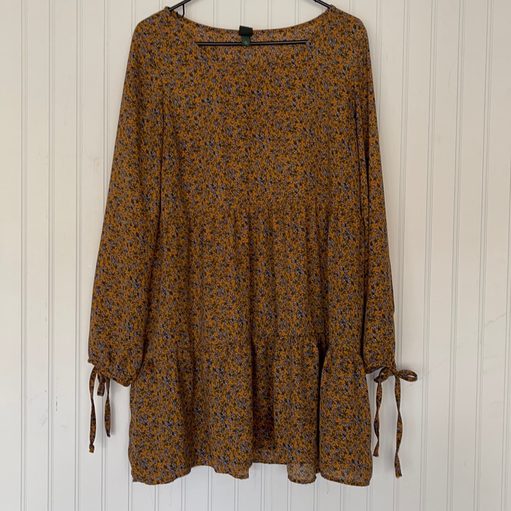 Floral long Sleeve Tiered Dress